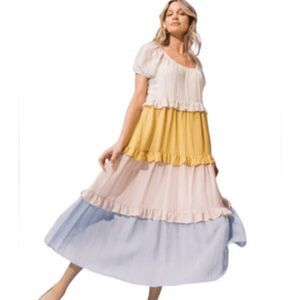Love Colette Tiered color block dress - small‎